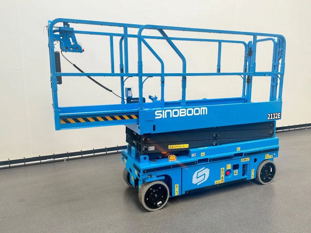 Teleskoparbeitsbühne типа Sonstige Sinoboom 2132E, Gebrauchtmaschine в Culemborg (Фотография 4)