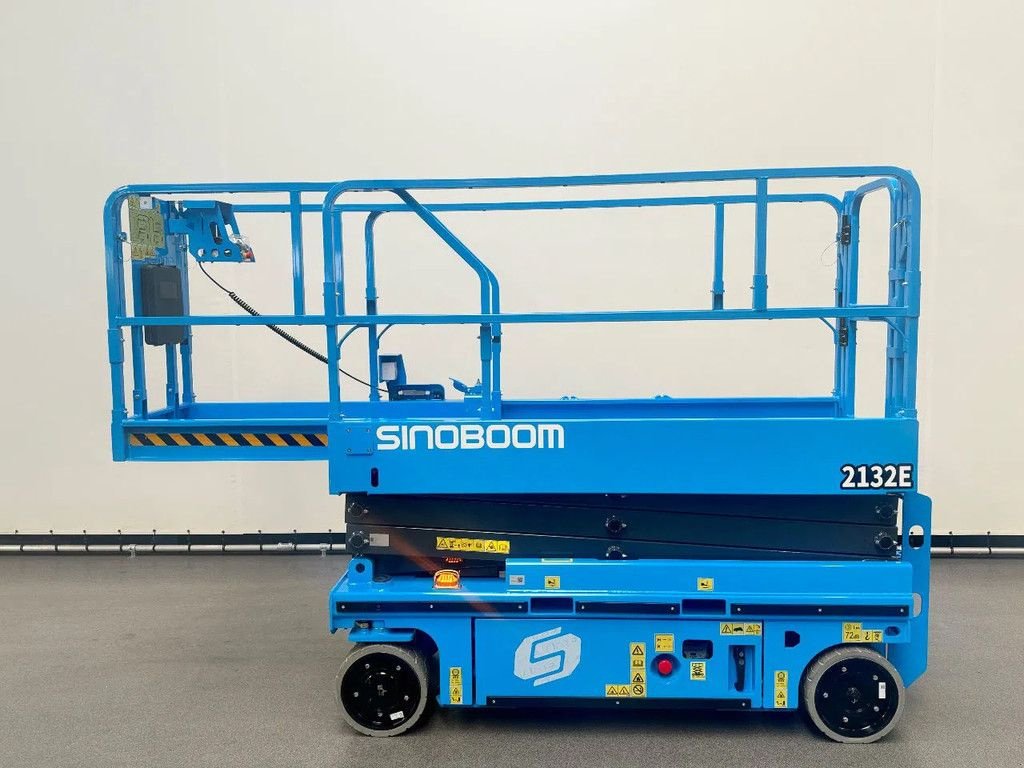 Teleskoparbeitsbühne типа Sonstige Sinoboom 2132E, Gebrauchtmaschine в Culemborg (Фотография 7)