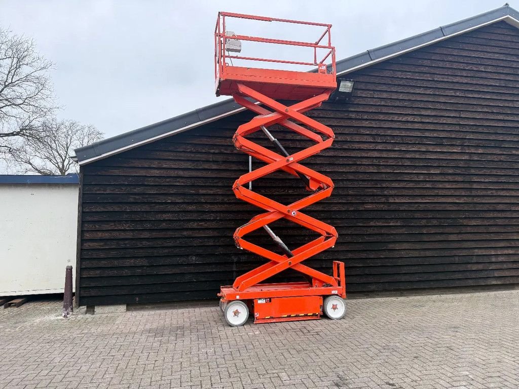 Teleskoparbeitsbühne van het type Sonstige Sky Jack div, Gebrauchtmaschine in Staphorst (Foto 3)