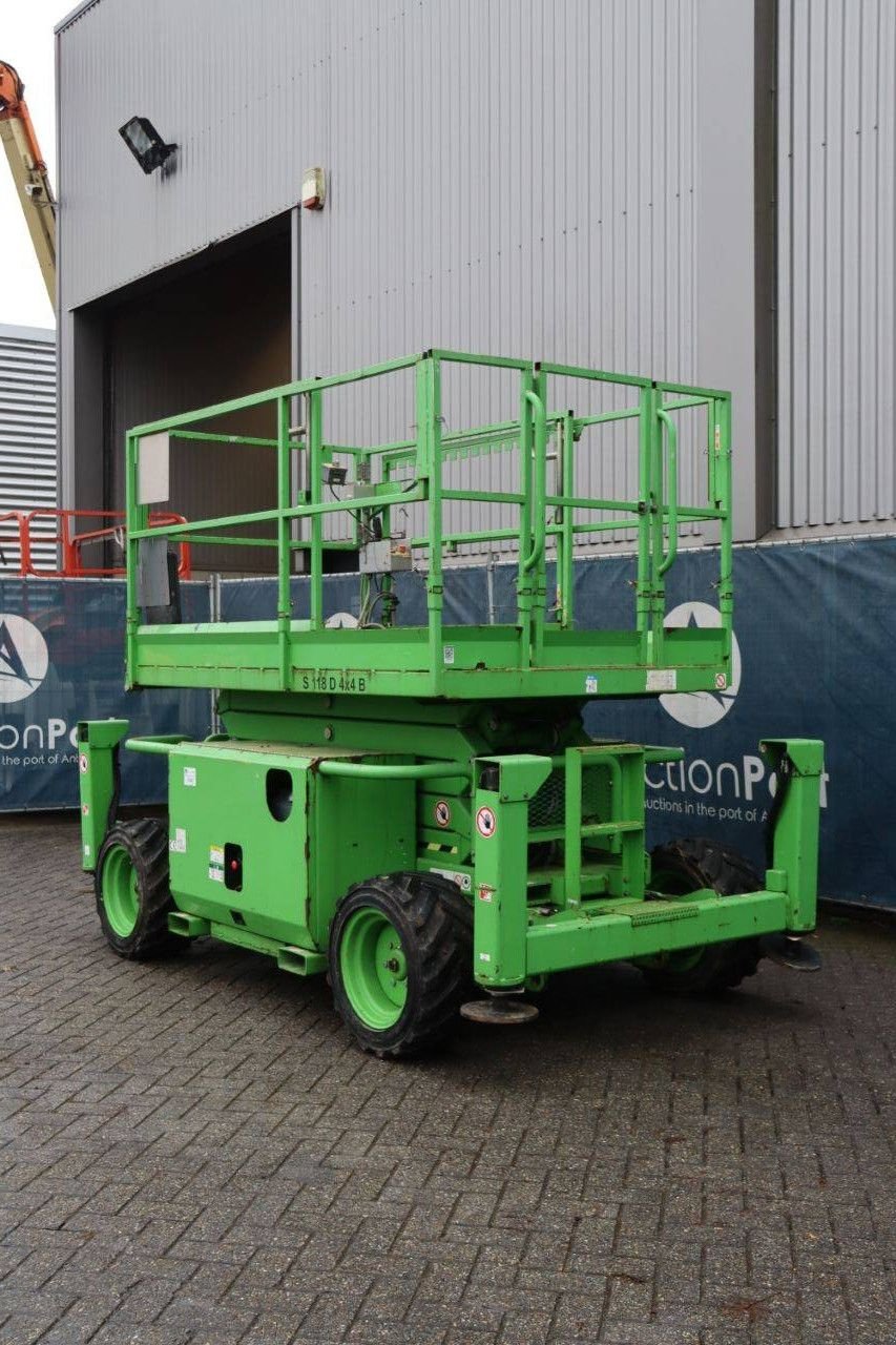Teleskoparbeitsbühne del tipo Sonstige Sky Jack S118D, Gebrauchtmaschine en Antwerpen (Imagen 4)