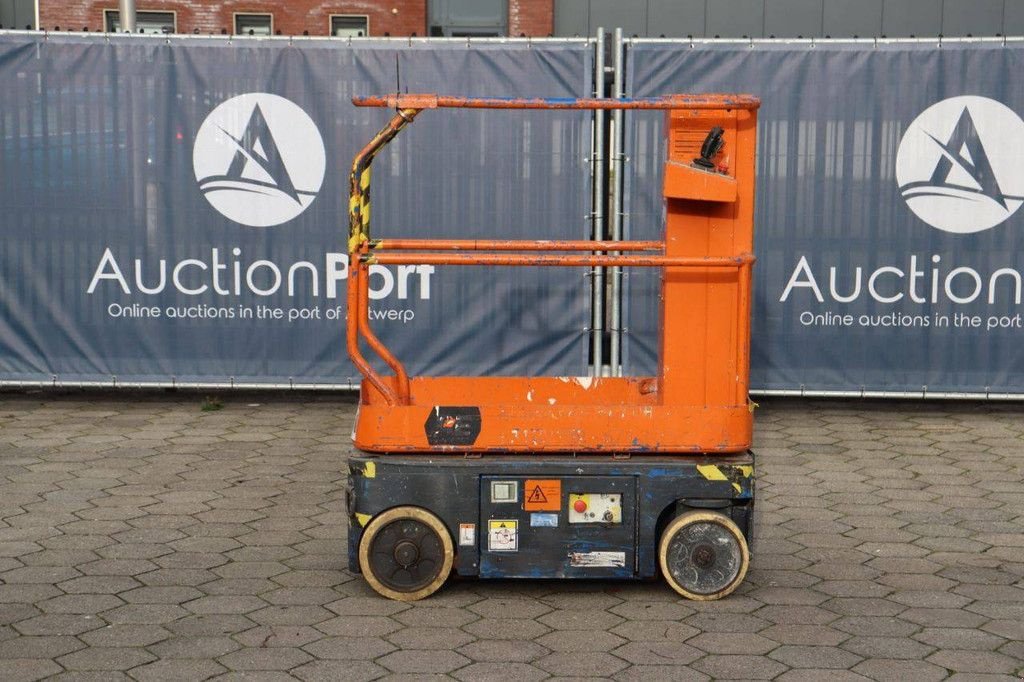 Teleskoparbeitsbühne typu Sonstige Sky Jack Scissor Lift, Gebrauchtmaschine v Antwerpen (Obrázek 2)