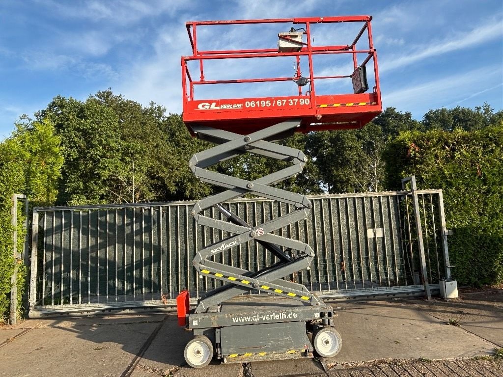 Teleskoparbeitsbühne tipa Sonstige Sky Jack SJ 3219 schaarhoogwerker 8m skyjack hoogwerker, Gebrauchtmaschine u Hooge mierde (Slika 11)