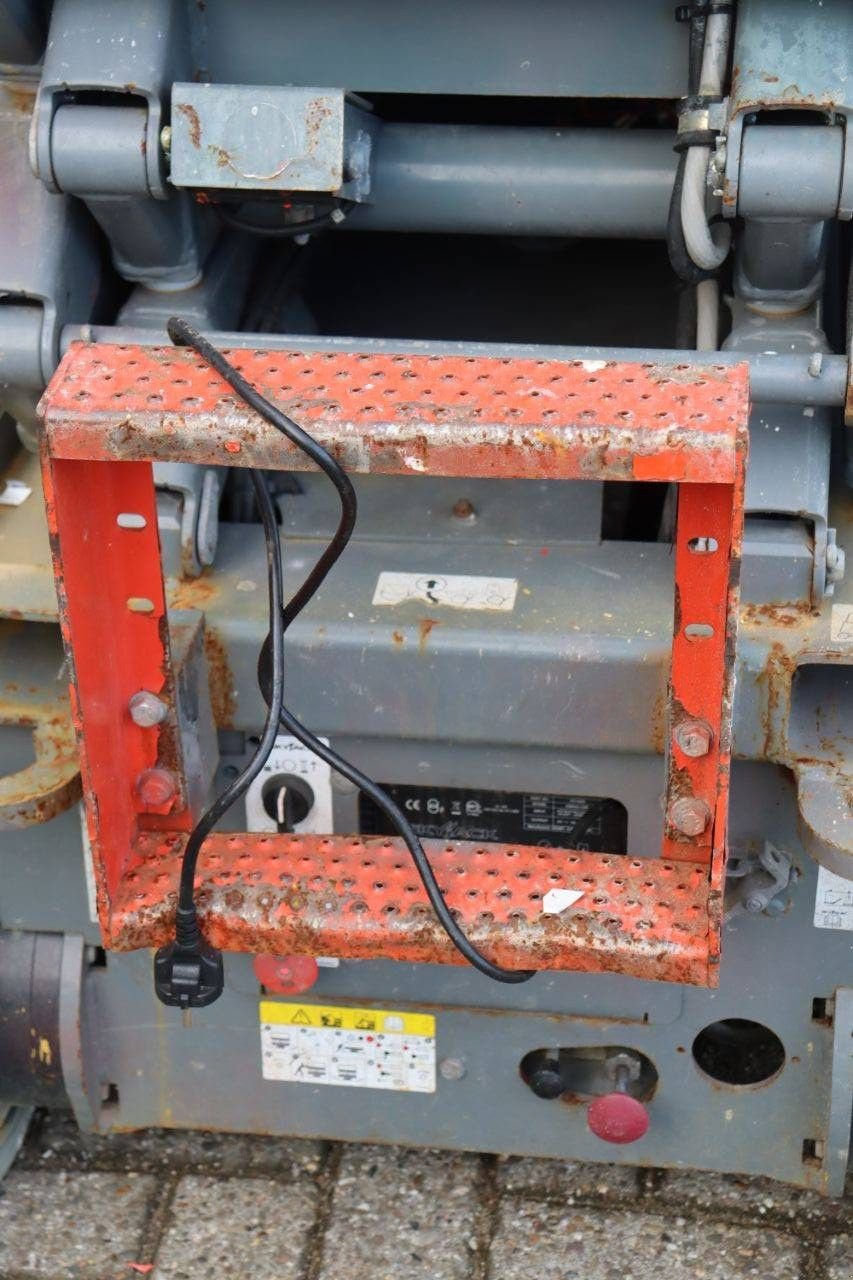 Teleskoparbeitsbühne типа Sonstige Sky Jack SJ 3219, Gebrauchtmaschine в Antwerpen (Фотография 11)