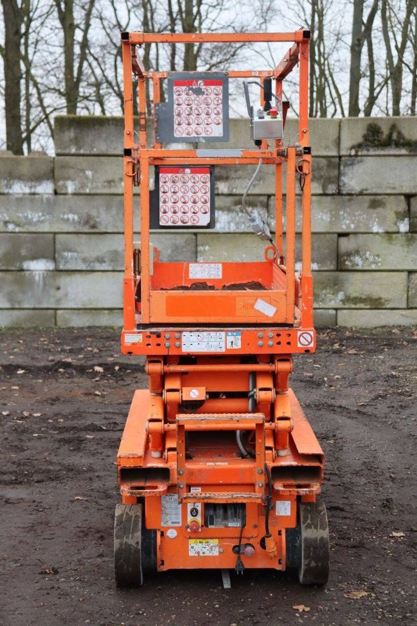 Teleskoparbeitsbühne του τύπου Sonstige Sky Jack SJ 3219, Gebrauchtmaschine σε Antwerpen (Φωτογραφία 5)