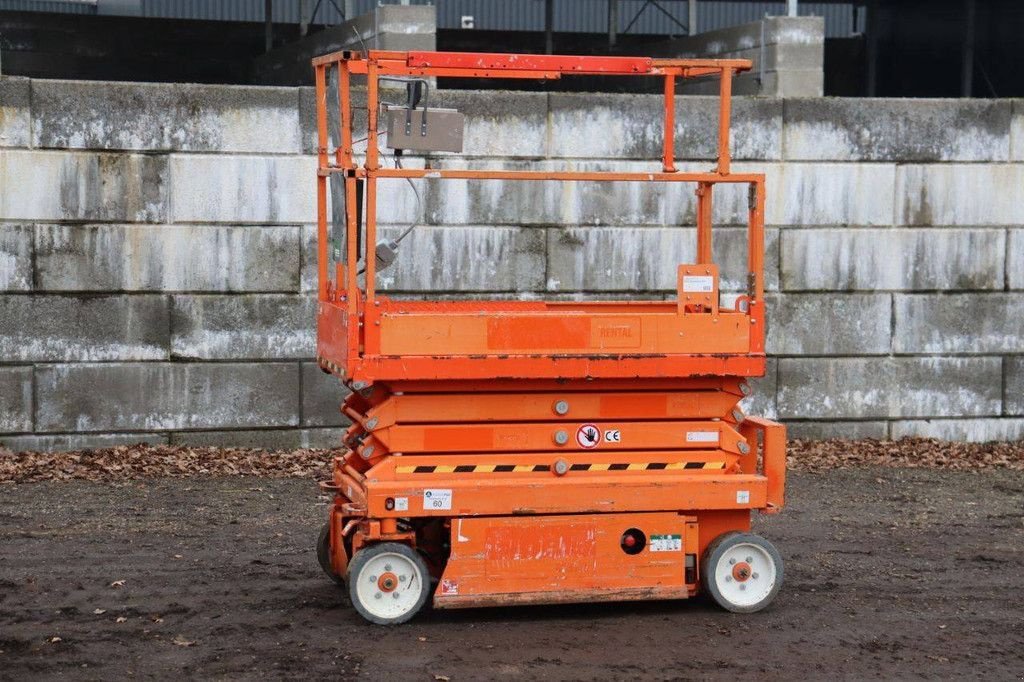 Teleskoparbeitsbühne του τύπου Sonstige Sky Jack SJ 3219, Gebrauchtmaschine σε Antwerpen (Φωτογραφία 1)