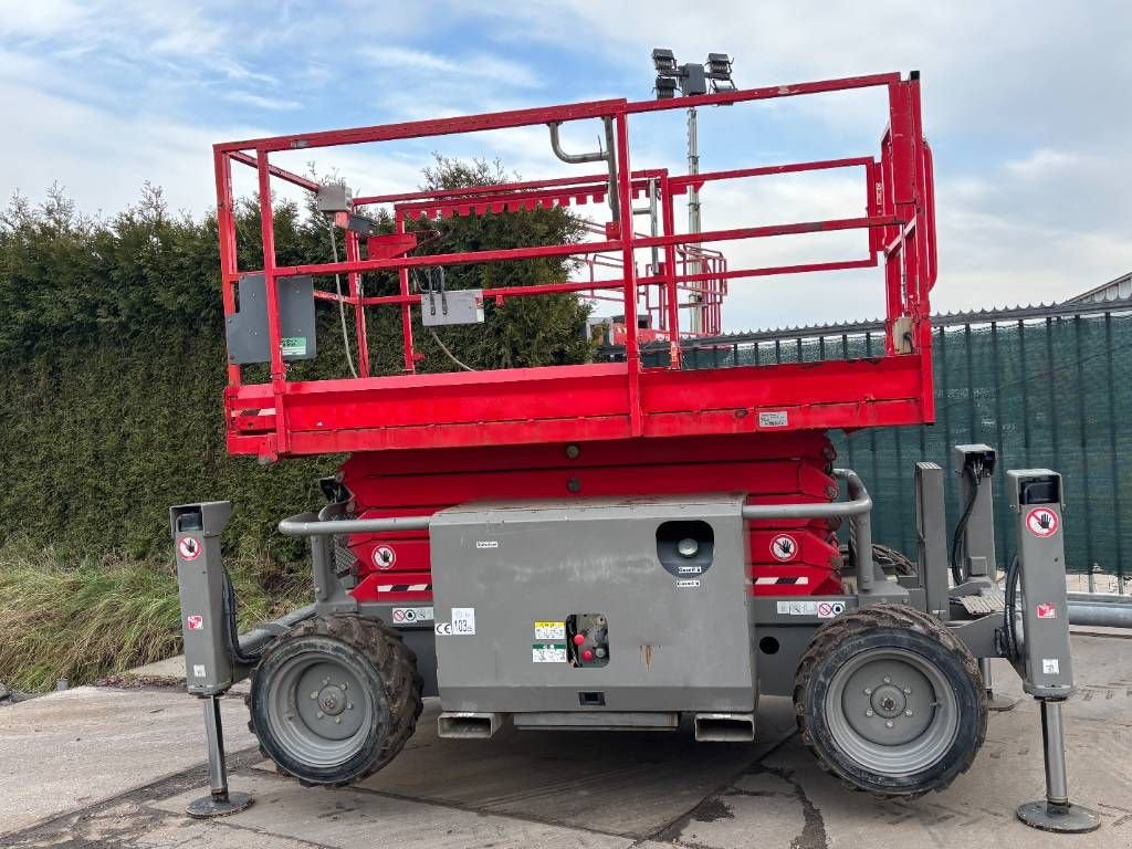 Teleskoparbeitsbühne typu Sonstige Sky Jack SJ 6832 RT 12 m schaarlift schaarhoogwerker, Gebrauchtmaschine w Hooge mierde (Zdjęcie 2)