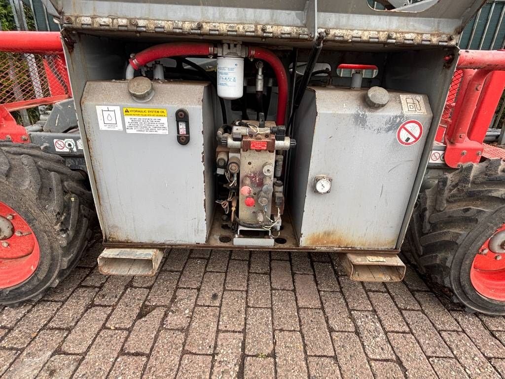 Teleskoparbeitsbühne typu Sonstige Sky Jack SJ 6832 RT 12m schaarhoogwerker diesel 4x4, Gebrauchtmaschine w Hooge mierde (Zdjęcie 11)