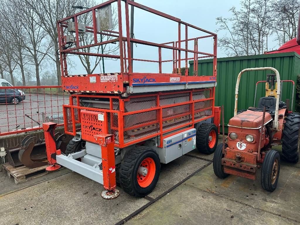Teleskoparbeitsbühne typu Sonstige Sky Jack SJ 7135 met 4-wielaandr., Gebrauchtmaschine v Kockengen (Obrázek 1)