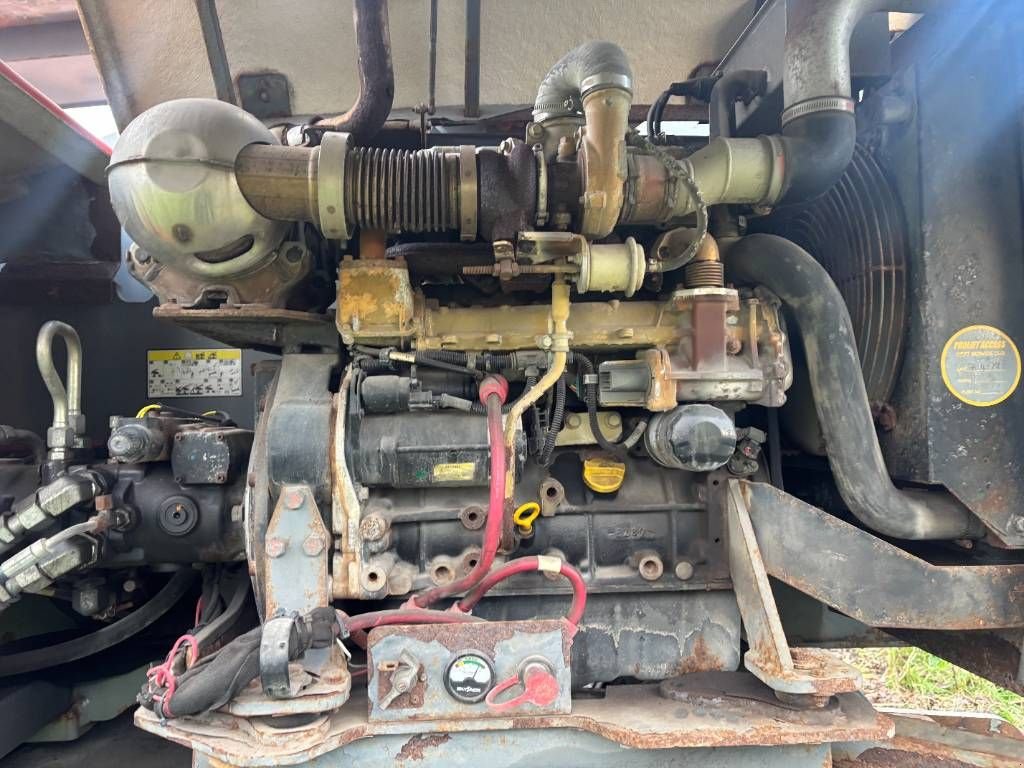 Teleskoparbeitsbühne от тип Sonstige Sky Jack SJ 86 T 28m telescoophoogwerker skyjack 86 86t, Gebrauchtmaschine в Hooge mierde (Снимка 11)