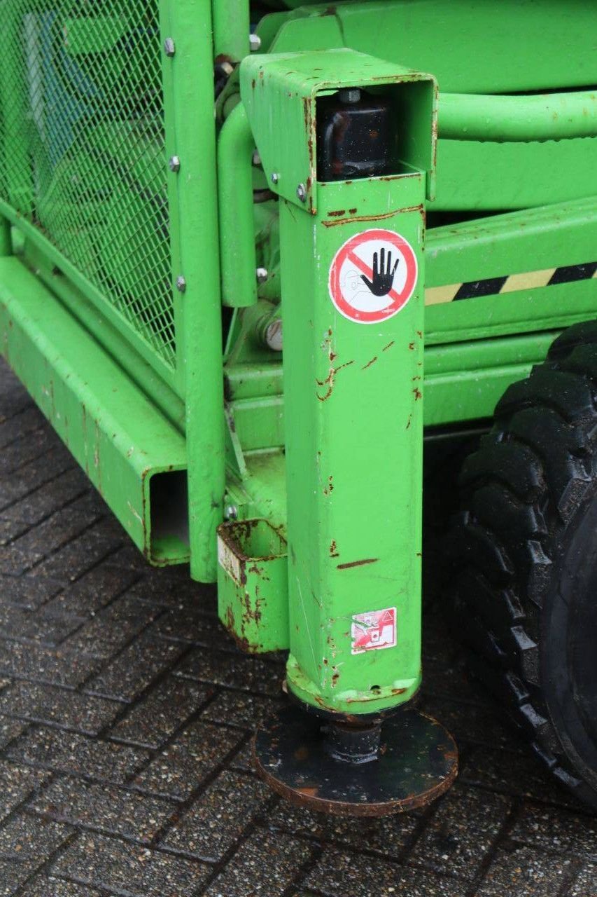 Teleskoparbeitsbühne типа Sonstige Sky Jack SJ 9250, Gebrauchtmaschine в Antwerpen (Фотография 10)