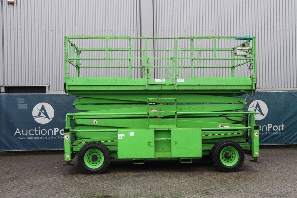 Teleskoparbeitsbühne типа Sonstige Sky Jack SJ 9250, Gebrauchtmaschine в Antwerpen (Фотография 2)