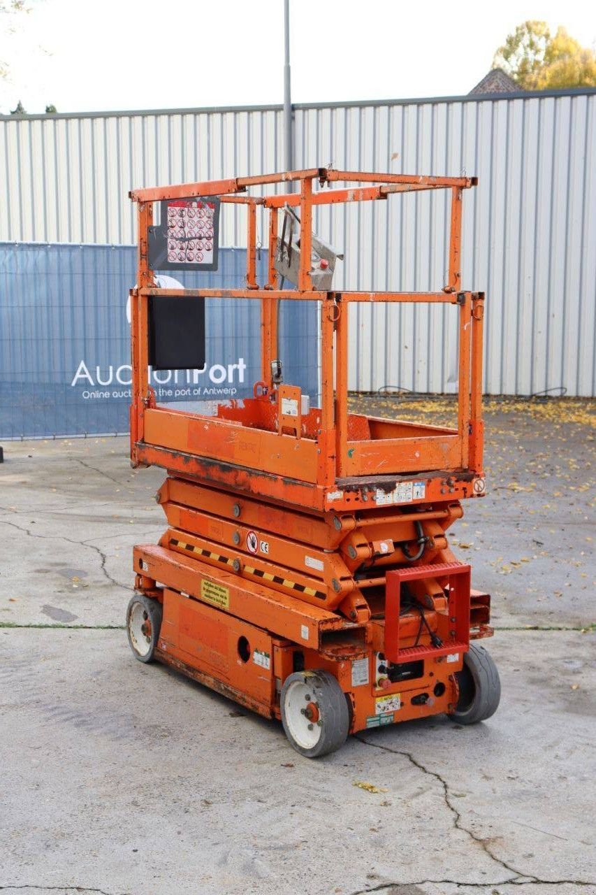 Teleskoparbeitsbühne of the type Sonstige Sky Jack SJ III 3219, Gebrauchtmaschine in Antwerpen (Picture 8)