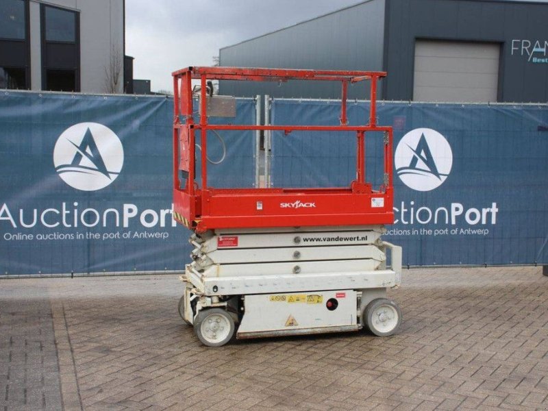 Teleskoparbeitsbühne del tipo Sonstige Sky Jack SJ III 3219, Gebrauchtmaschine en Antwerpen (Imagen 1)