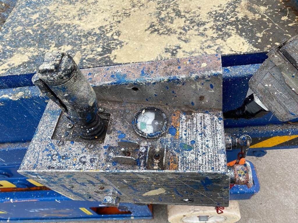 Teleskoparbeitsbühne типа Sonstige Sky Jack SJ III 4626, schaarhoogwerker, 10 meter, Gebrauchtmaschine в Heijen (Фотография 11)