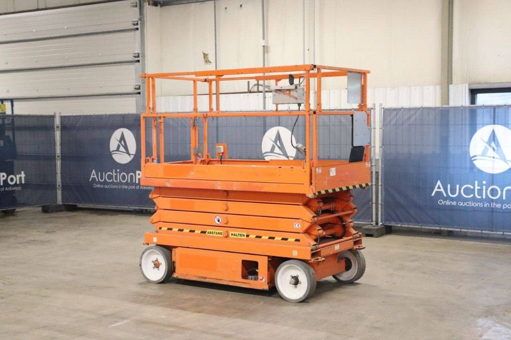 Teleskoparbeitsbühne des Typs Sonstige Sky Jack SJ III-4626, Gebrauchtmaschine in Antwerpen (Bild 4)