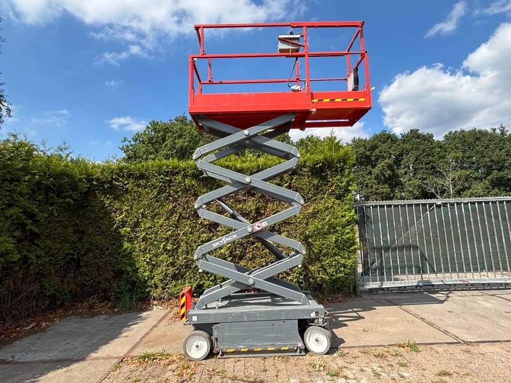 Teleskoparbeitsbühne des Typs Sonstige Sky Jack SJ III3219 schaarhoogwerker 8m skyjack hoogwerker, Gebrauchtmaschine in Hooge mierde (Bild 9)