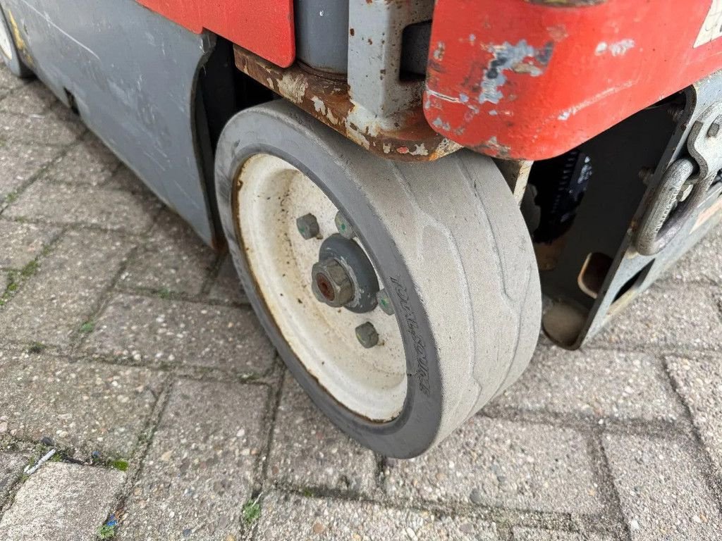 Teleskoparbeitsbühne typu Sonstige Sky Jack SJ16 Hoogwerker Masthoogwerker, Gebrauchtmaschine v Hedel (Obrázek 8)