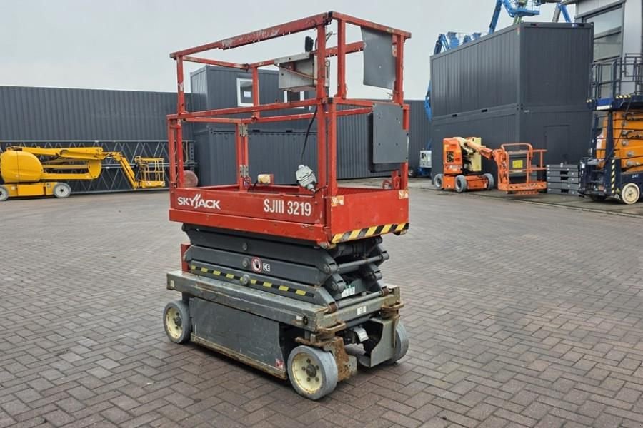 Teleskoparbeitsbühne типа Sonstige Sky Jack SJ3219 As-Is, Electric, 8m Working Height, 227kg C, Gebrauchtmaschine в Groenlo (Фотография 8)