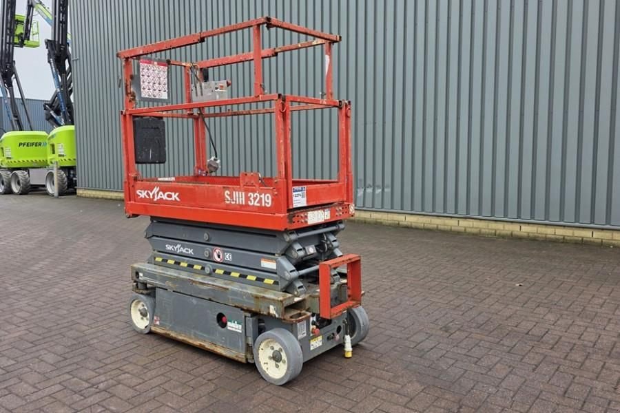 Teleskoparbeitsbühne типа Sonstige Sky Jack SJ3219 As-Is, Electric, 8m Working Height, 227kg C, Gebrauchtmaschine в Groenlo (Фотография 9)