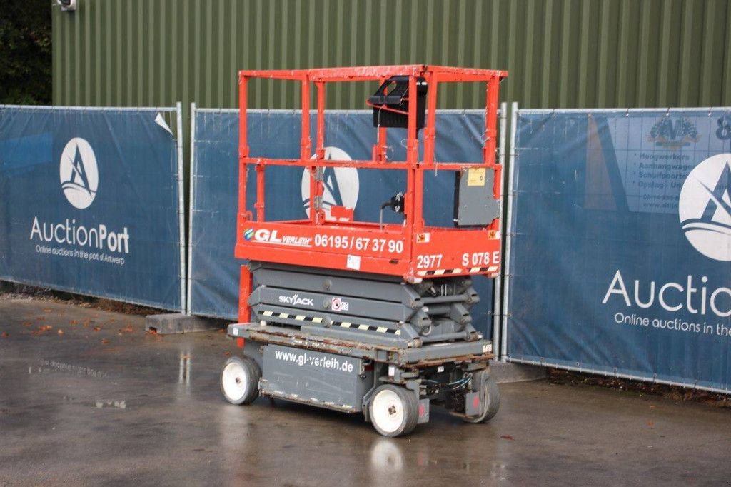 Teleskoparbeitsbühne типа Sonstige Sky Jack SJ3219, Gebrauchtmaschine в Antwerpen (Фотография 3)