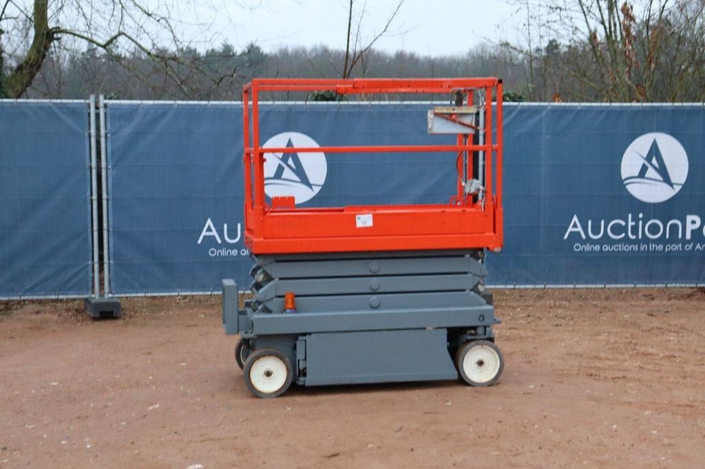 Teleskoparbeitsbühne typu Sonstige Sky Jack SJ3219, Gebrauchtmaschine v Antwerpen (Obrázek 1)