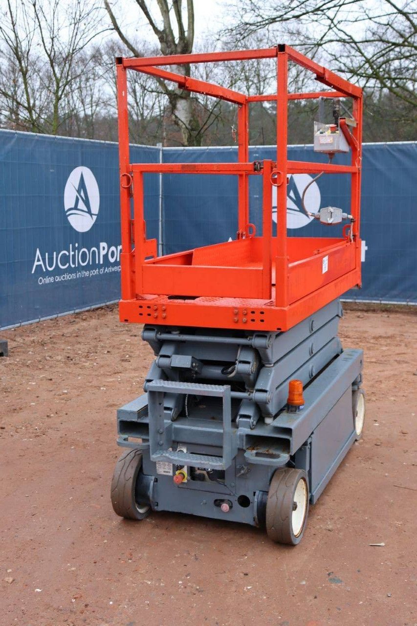 Teleskoparbeitsbühne typu Sonstige Sky Jack SJ3219, Gebrauchtmaschine v Antwerpen (Obrázek 11)