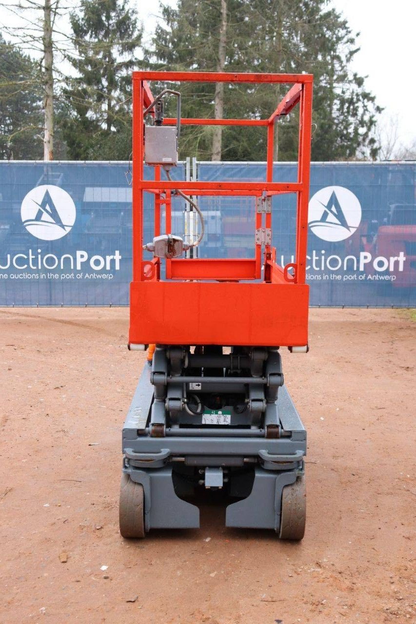 Teleskoparbeitsbühne typu Sonstige Sky Jack SJ3219, Gebrauchtmaschine v Antwerpen (Obrázek 5)