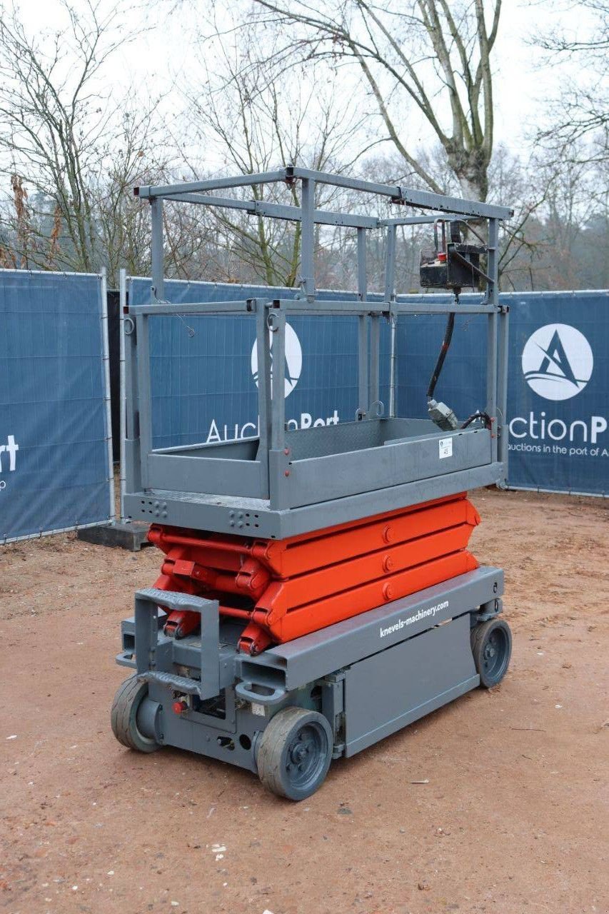 Teleskoparbeitsbühne typu Sonstige Sky Jack SJ3219, Gebrauchtmaschine w Antwerpen (Zdjęcie 10)