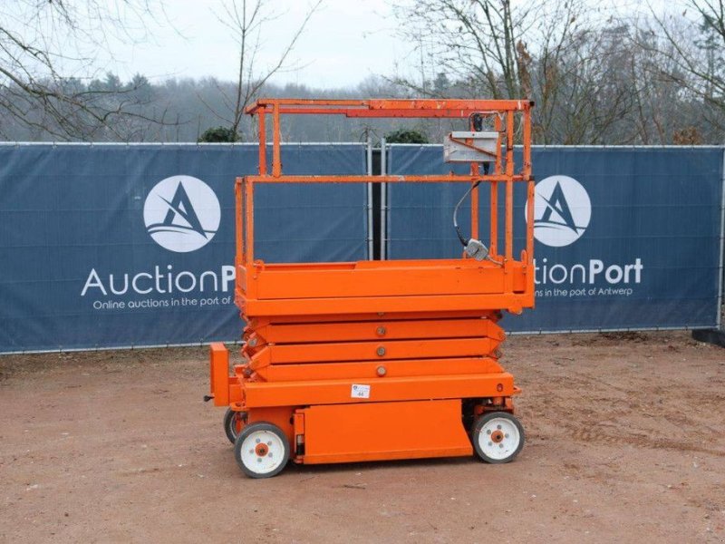 Teleskoparbeitsbühne vrste Sonstige Sky Jack SJ3219, Gebrauchtmaschine v Antwerpen (Slika 1)