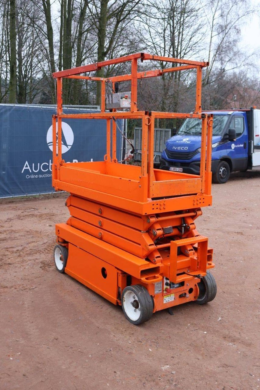 Teleskoparbeitsbühne del tipo Sonstige Sky Jack SJ3219, Gebrauchtmaschine In Antwerpen (Immagine 8)