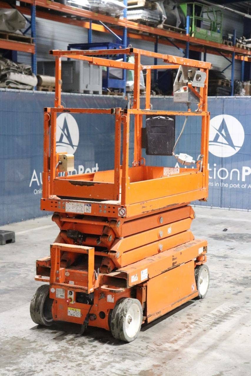 Teleskoparbeitsbühne типа Sonstige Sky Jack SJ3219, Gebrauchtmaschine в Antwerpen (Фотография 10)