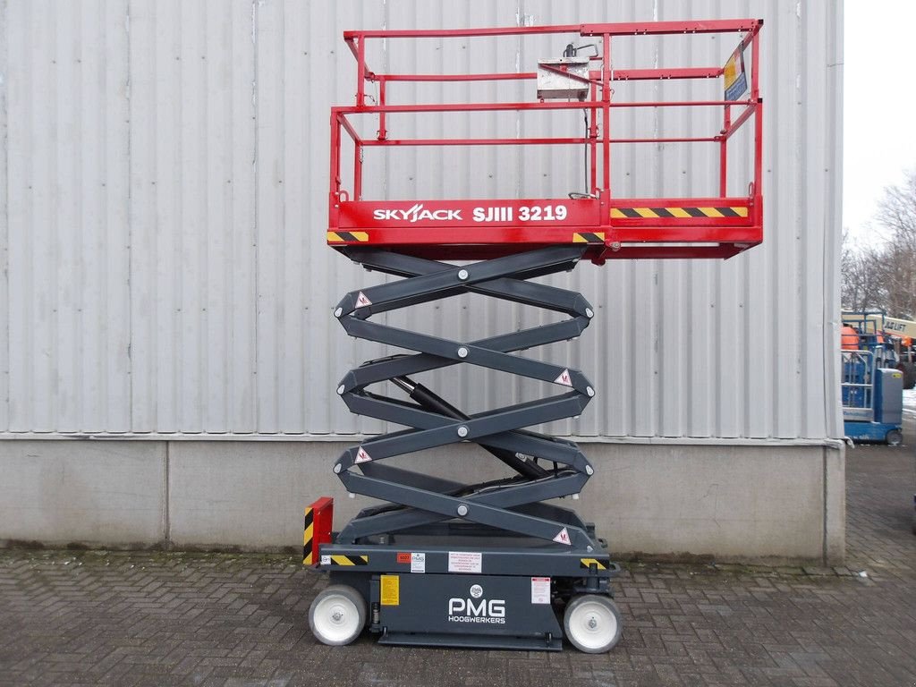 Teleskoparbeitsbühne des Typs Sonstige Sky Jack SJ3219, Gebrauchtmaschine in Antwerpen (Bild 11)