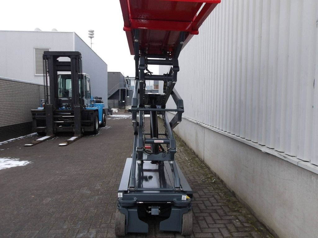 Teleskoparbeitsbühne des Typs Sonstige Sky Jack SJ3219, Gebrauchtmaschine in Antwerpen (Bild 9)