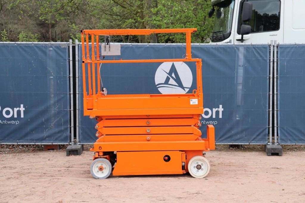 Teleskoparbeitsbühne del tipo Sonstige Sky Jack SJ3219, Gebrauchtmaschine en Antwerpen (Imagen 2)