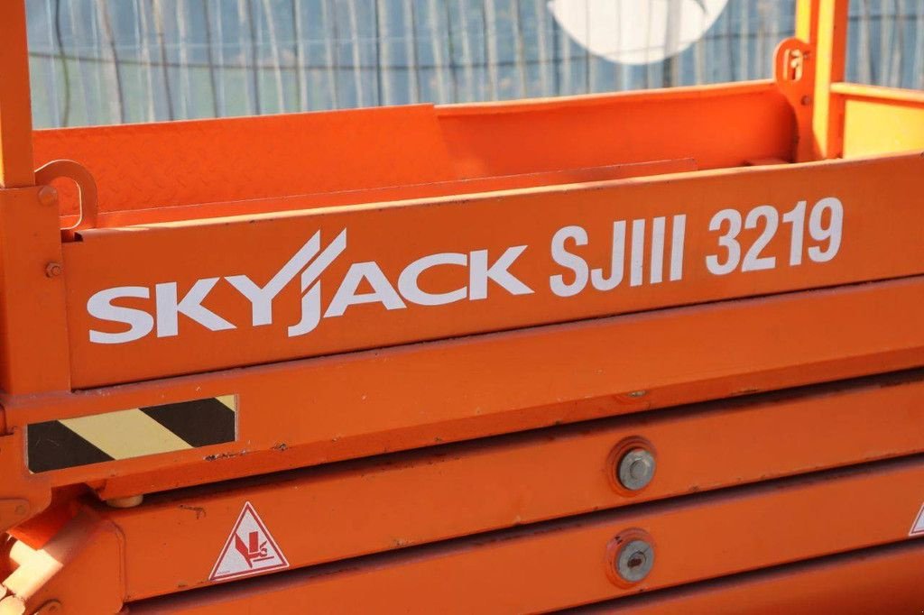 Teleskoparbeitsbühne от тип Sonstige Sky Jack SJ3219, Gebrauchtmaschine в Antwerpen (Снимка 10)