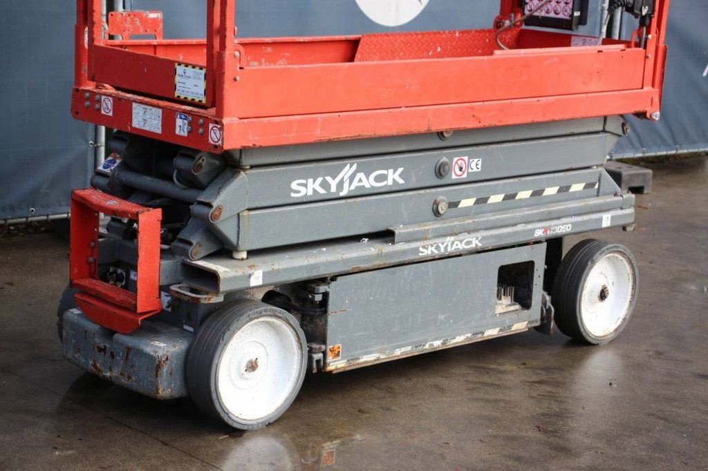 Teleskoparbeitsbühne tip Sonstige Sky Jack SJ3220, Gebrauchtmaschine in Antwerpen (Poză 10)