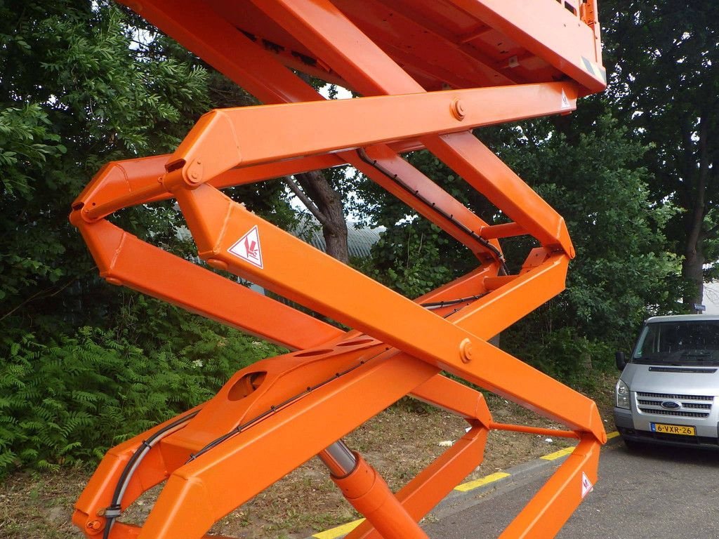 Teleskoparbeitsbühne of the type Sonstige Sky Jack SJ3220, Gebrauchtmaschine in Antwerpen (Picture 11)
