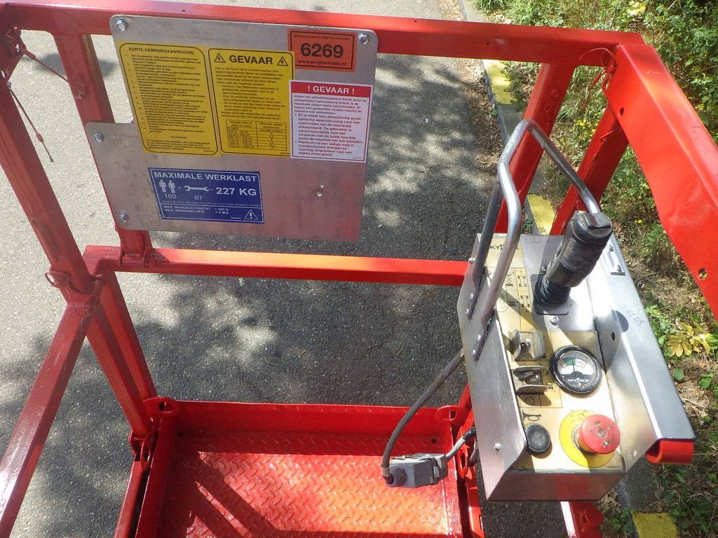 Teleskoparbeitsbühne типа Sonstige Sky Jack SJ3226, Gebrauchtmaschine в Antwerpen (Фотография 7)