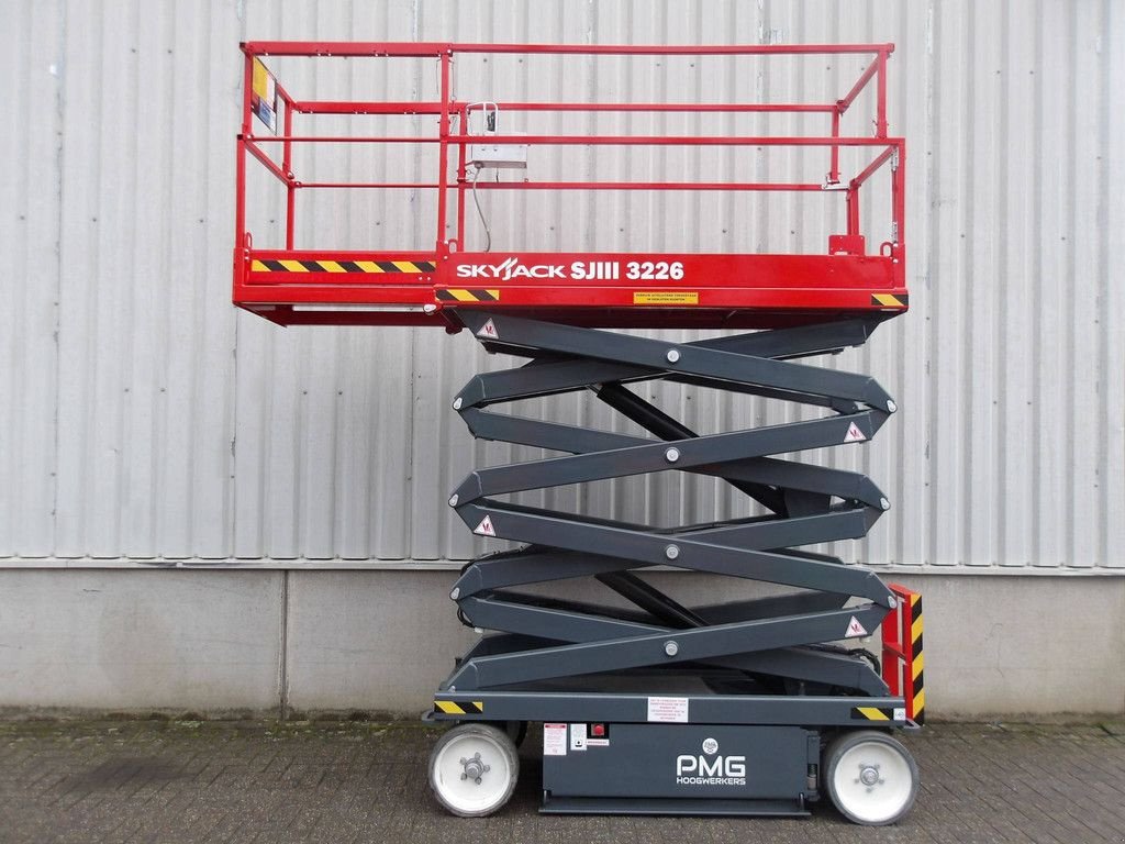 Teleskoparbeitsbühne des Typs Sonstige Sky Jack SJ3226, Gebrauchtmaschine in Antwerpen (Bild 10)