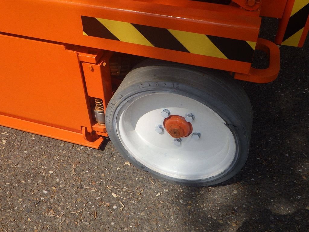 Teleskoparbeitsbühne типа Sonstige Sky Jack SJ4626, Gebrauchtmaschine в Antwerpen (Фотография 7)