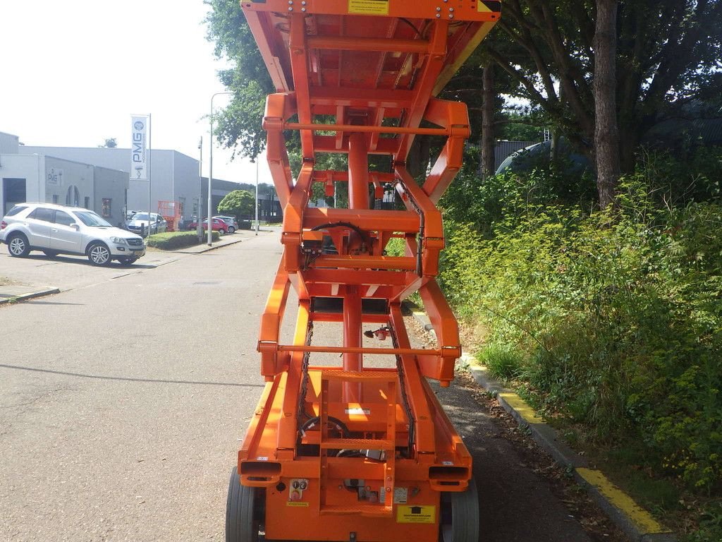 Teleskoparbeitsbühne типа Sonstige Sky Jack SJ4626, Gebrauchtmaschine в Antwerpen (Фотография 8)