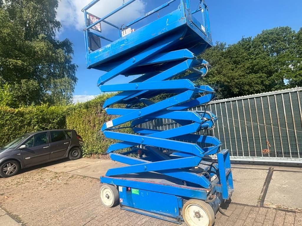 Teleskoparbeitsbühne des Typs Sonstige Sky Jack SJ4632 12m elektro schaarlift skyjack 4632, Gebrauchtmaschine in Hooge mierde (Bild 11)