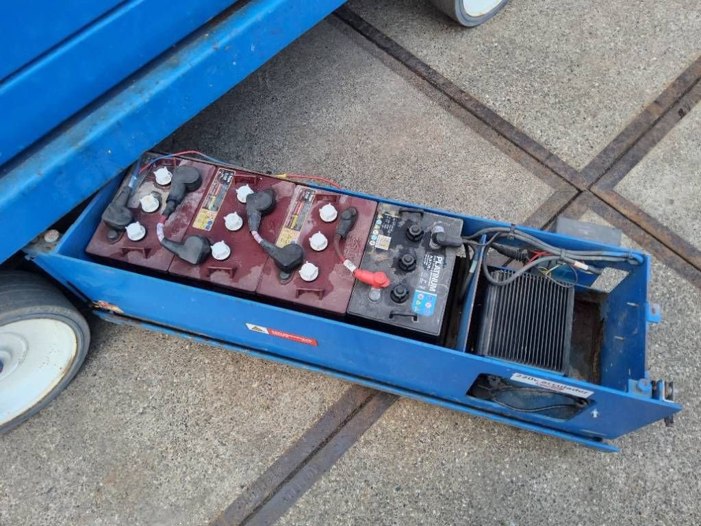 Teleskoparbeitsbühne des Typs Sonstige Sky Jack SJ4632 elektrische schaarlift schaarhoogwerker '12, Gebrauchtmaschine in Hooge mierde (Bild 10)