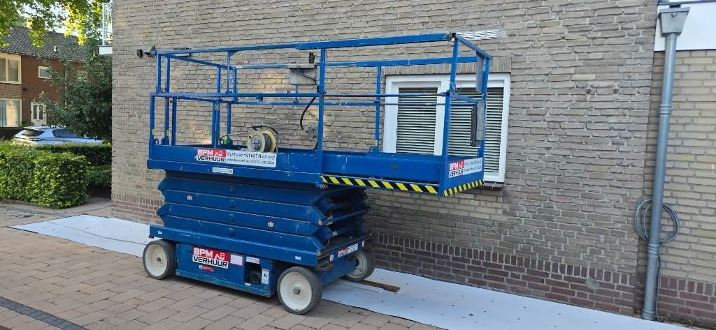 Teleskoparbeitsbühne des Typs Sonstige Sky Jack SJ4632 elektro schaarlift skyjack hoogwerker 12m, Gebrauchtmaschine in Hooge mierde (Bild 2)