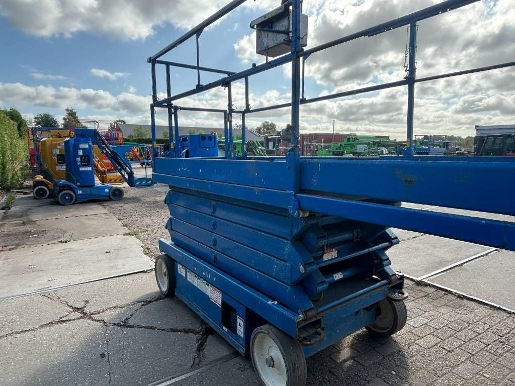 Teleskoparbeitsbühne des Typs Sonstige Sky Jack SJ4632 elektro schaarlift skyjack hoogwerker 12m, Gebrauchtmaschine in Hooge mierde (Bild 9)