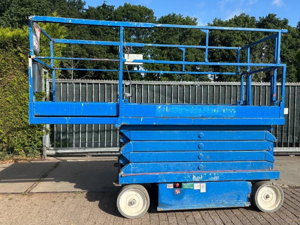 Teleskoparbeitsbühne des Typs Sonstige Sky Jack SJ4632 elektro schaarlift skyjack hoogwerker 12m, Gebrauchtmaschine in Hooge mierde (Bild 5)