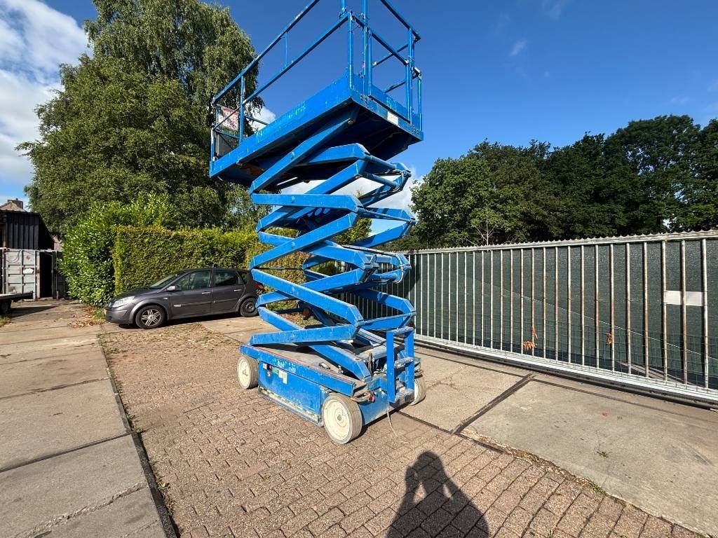 Teleskoparbeitsbühne des Typs Sonstige Sky Jack SJ4632 elektro schaarlift skyjack hoogwerker 12m, Gebrauchtmaschine in Hooge mierde (Bild 11)