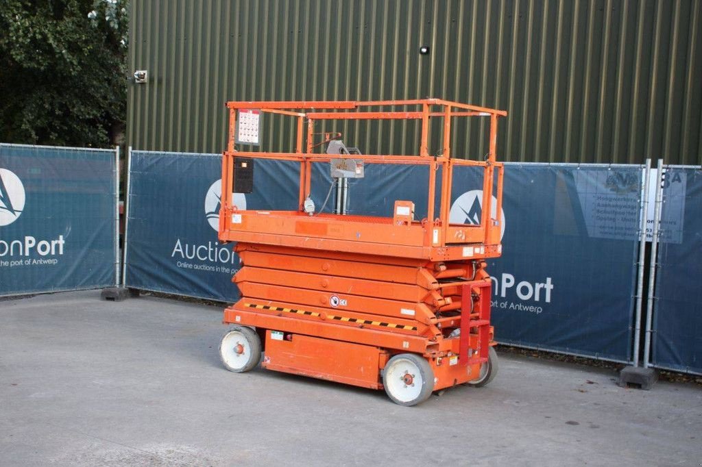 Teleskoparbeitsbühne типа Sonstige Sky Jack SJ4632, Gebrauchtmaschine в Antwerpen (Фотография 3)