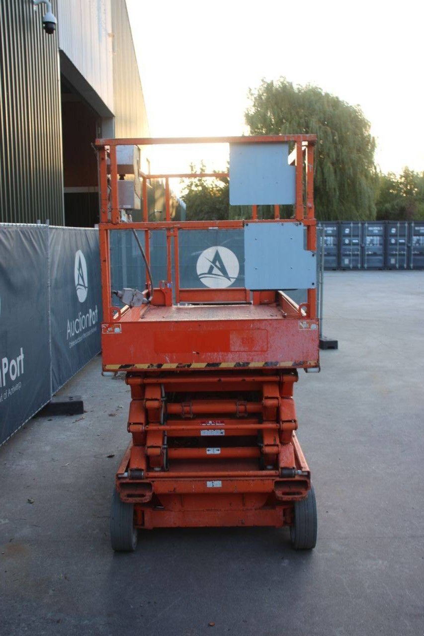 Teleskoparbeitsbühne типа Sonstige Sky Jack SJ4632, Gebrauchtmaschine в Antwerpen (Фотография 8)