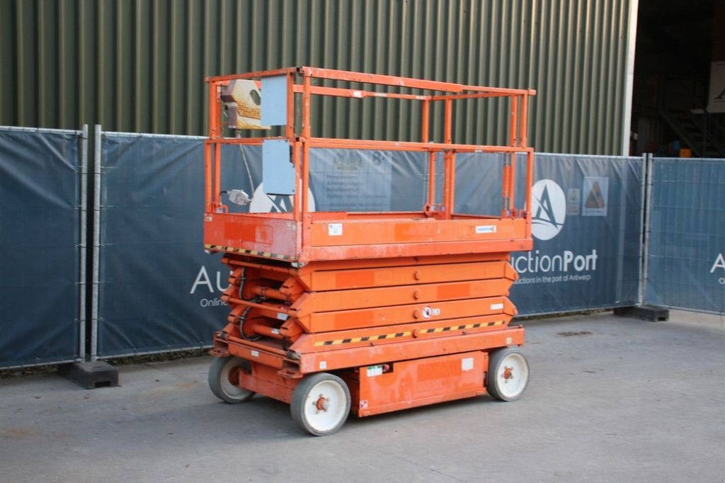 Teleskoparbeitsbühne типа Sonstige Sky Jack SJ4632, Gebrauchtmaschine в Antwerpen (Фотография 9)